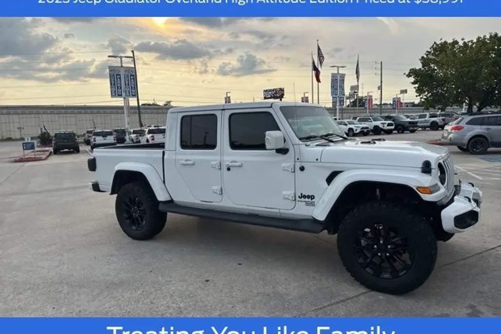 2023 Jeep Gladiator High Altitude photo 1