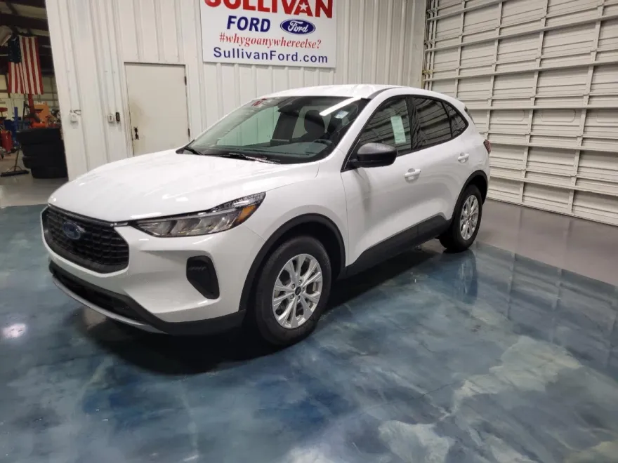 2025 Ford Escape Active photo 1