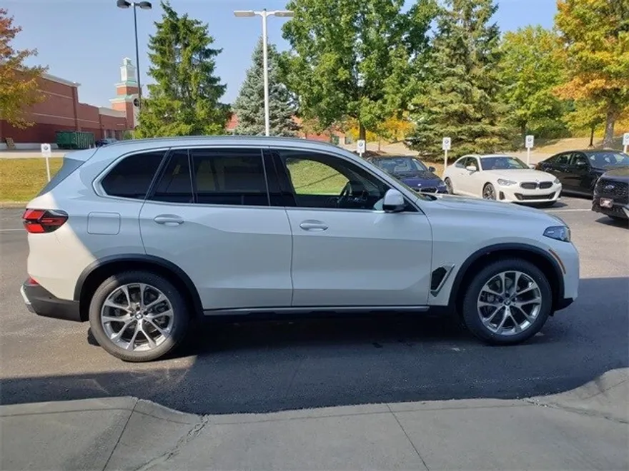 2026 Bmw X5 xDrive40i photo 1