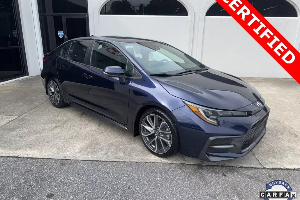 2021 Toyota Corolla SE photo 1