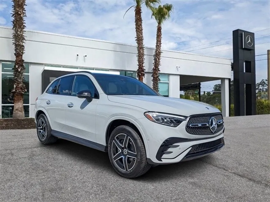 2026 Mercedes Benz GLC 350e 4MATIC photo 1