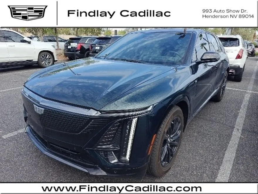 2024 Cadillac Lyriq Sport photo 1