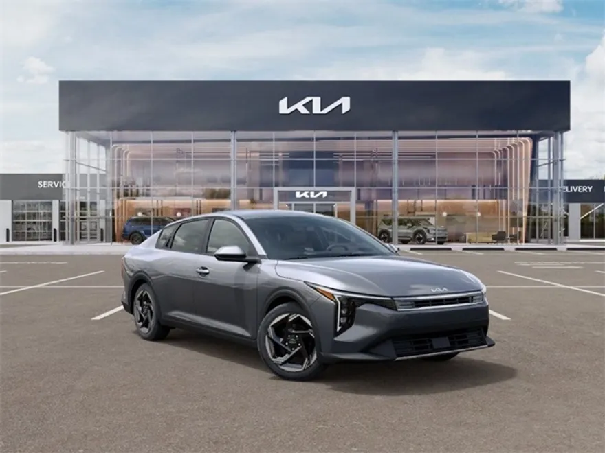 2025 Kia K4 EX photo 1