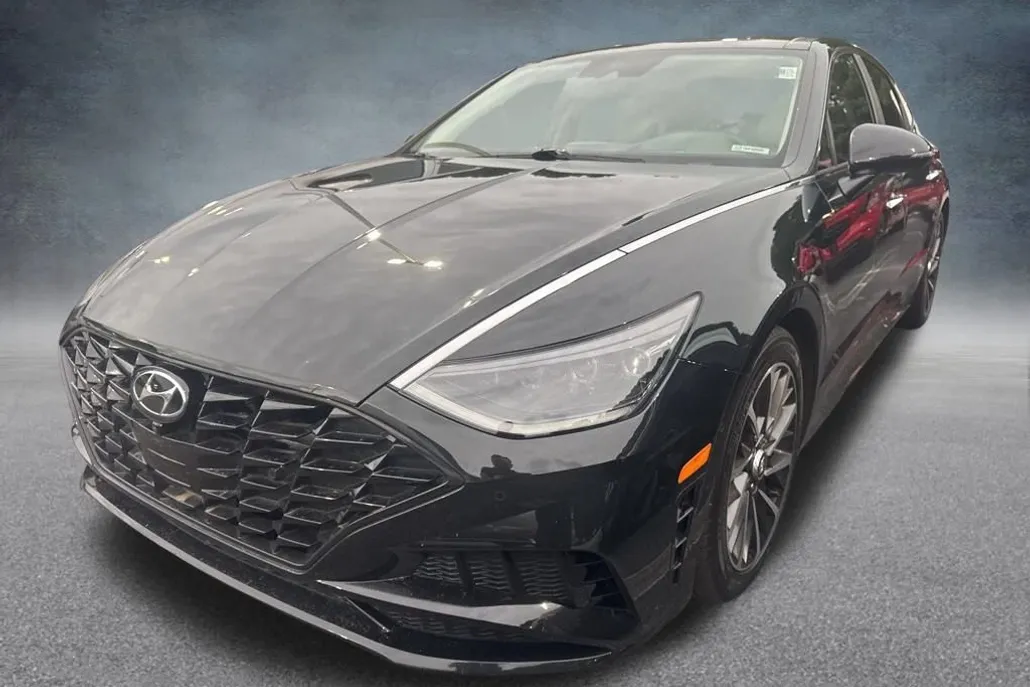 2020 Hyundai Sonata Limited photo 1