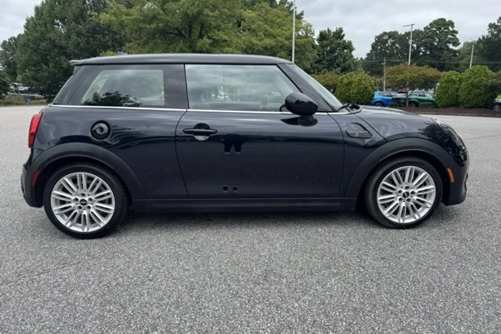 2023 Mini Cooper 2 Door Hardtop S photo 1