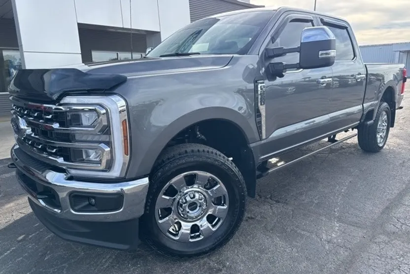 2025 Ford F-350 XL photo 1