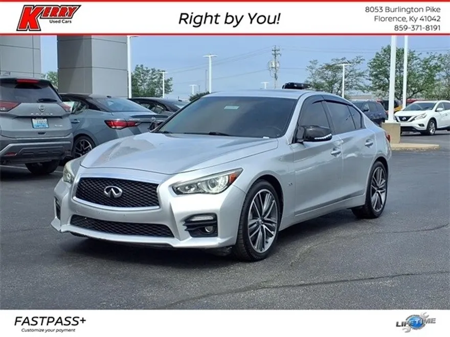 2016 Infiniti Q50 3.0t Sport photo 1