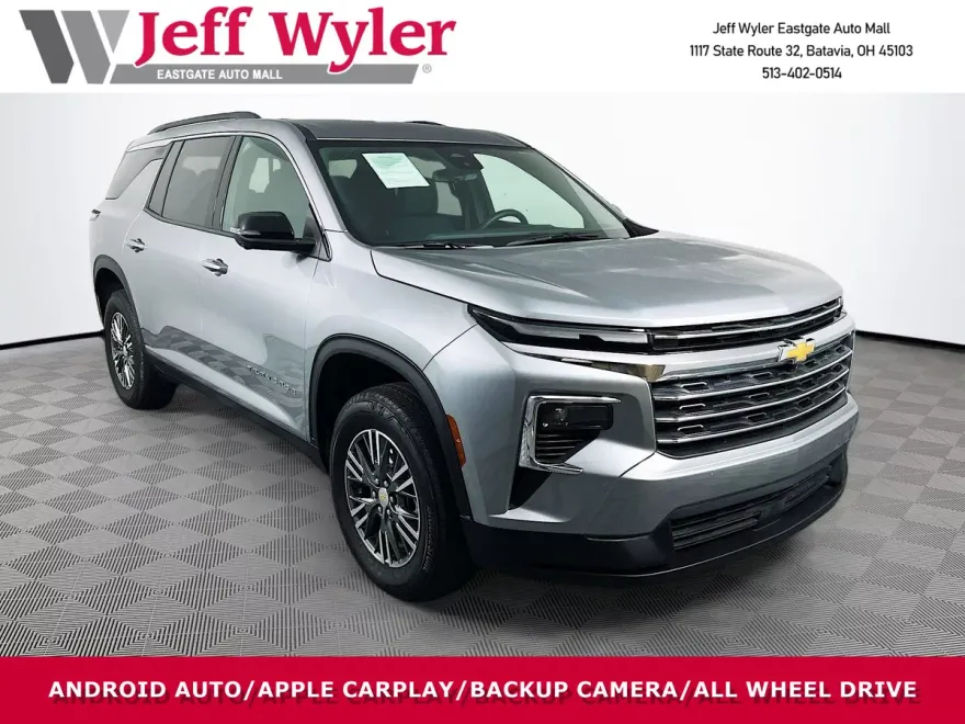 2024 Chevrolet Traverse photo 1