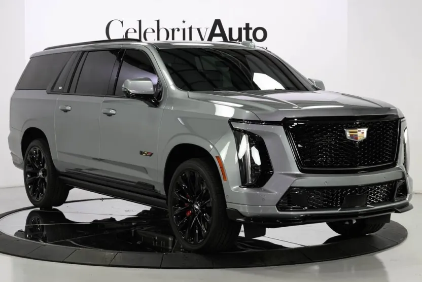 2025 Cadillac Escalade ESV V-Series photo 1