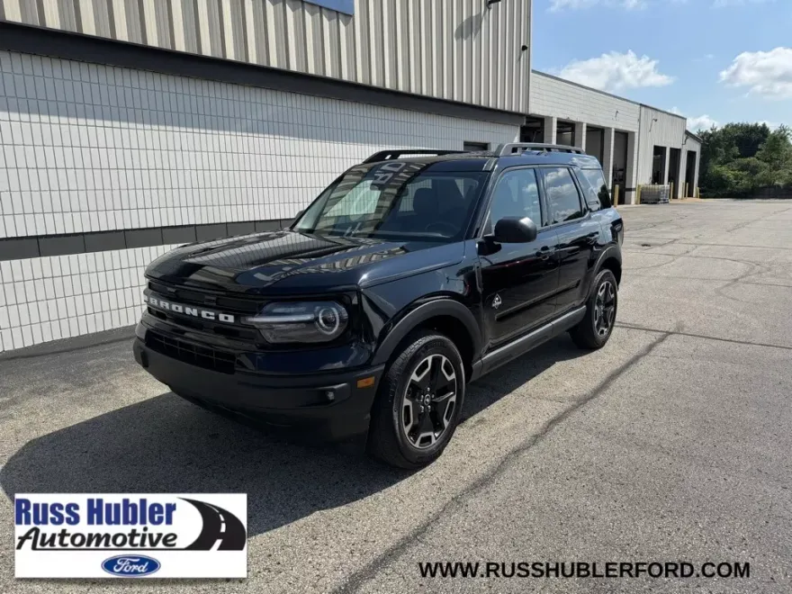 2024 Ford Bronco Sport Outer Banks photo 1