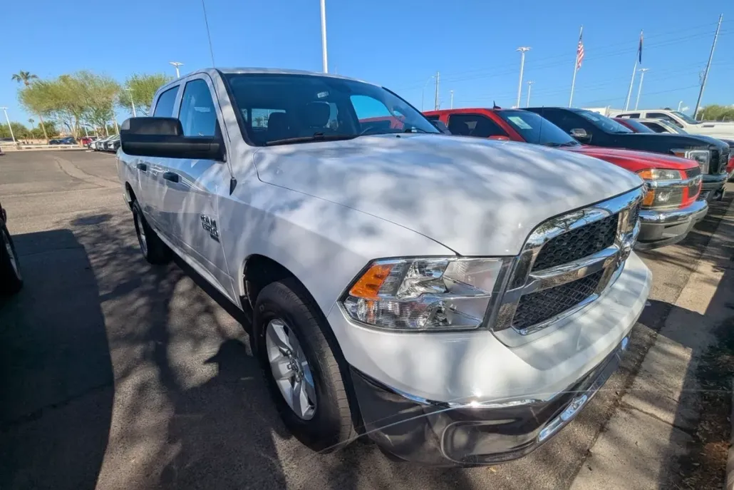 2023 Ram 1500 Classic SLT photo 1