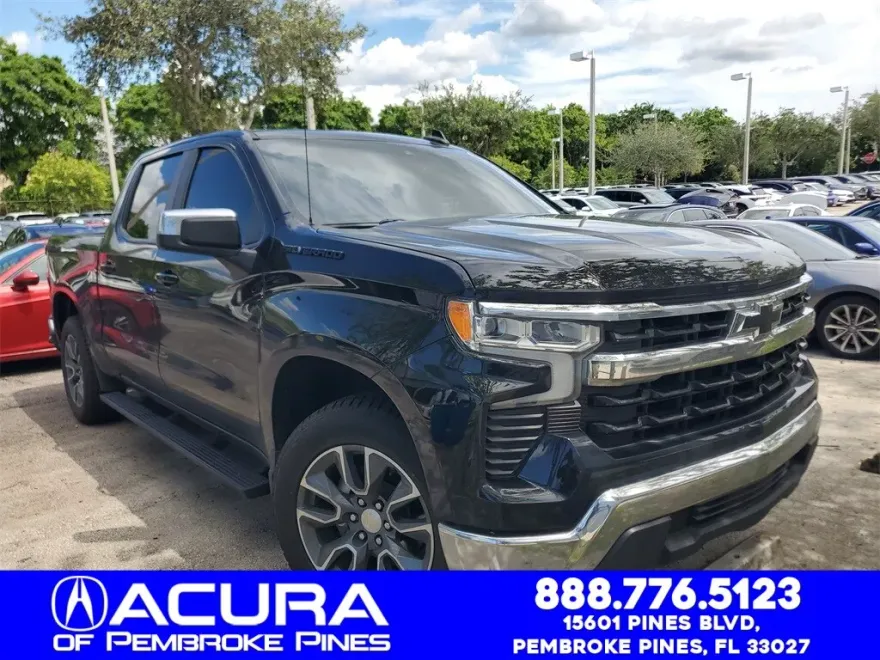 2024 Chevrolet Silverado 1500 LT photo 1