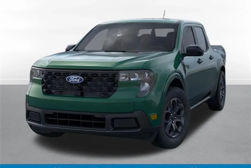 2025 Ford Maverick XLT photo 1