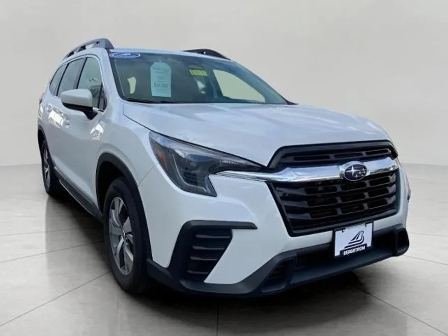 2024 Subaru Ascent Premium photo 1