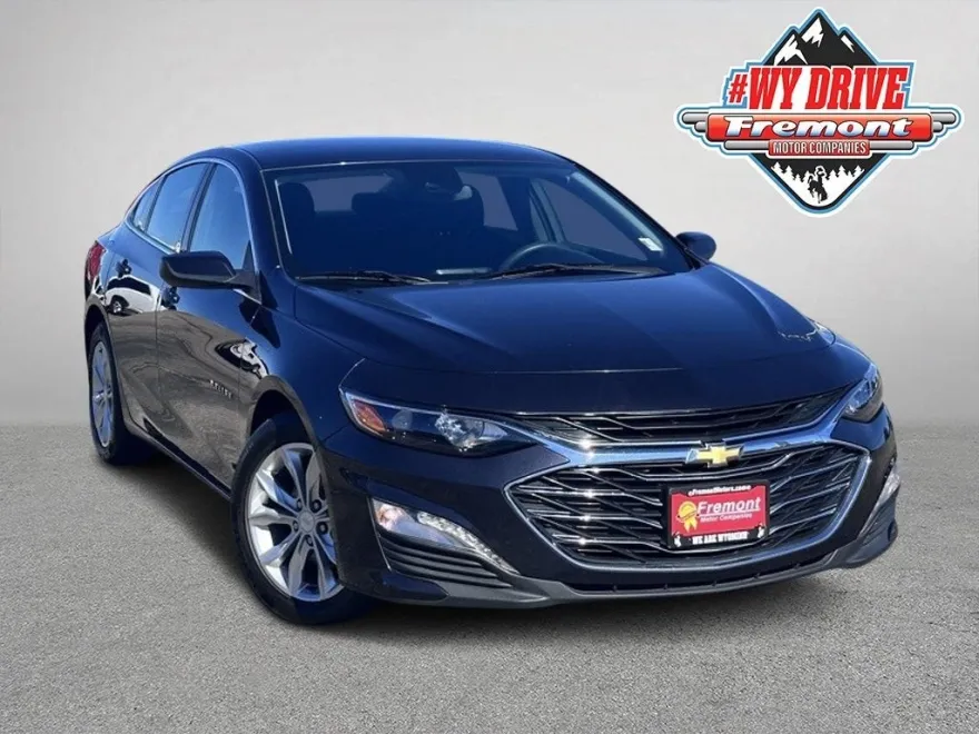 2023 Chevrolet Malibu 1LT photo 1