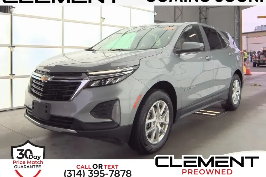 2023 Chevrolet Equinox LT photo 1