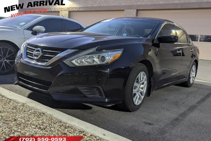 2017 Nissan Altima 2.5 S photo 1