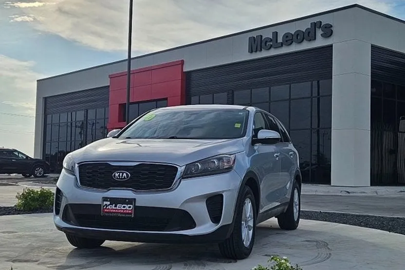 2020 Kia Sorento LX V6 photo 1