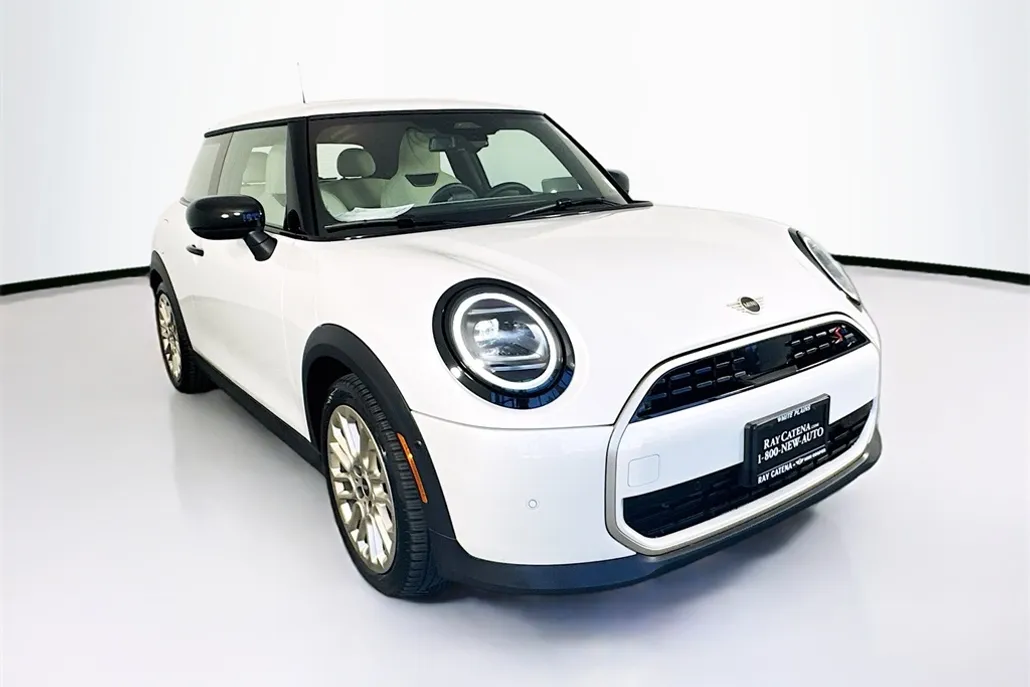 2025 Mini Cooper S Hardtop 2 Door photo 1