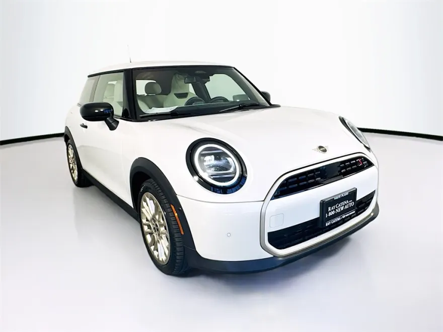 2025 Mini Cooper S Hardtop 2 Door photo 1