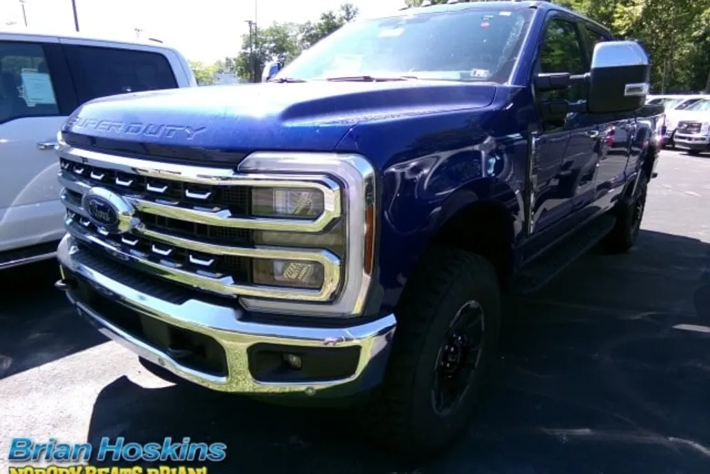 2026 Ford F-250 Lariat Tremor photo 1