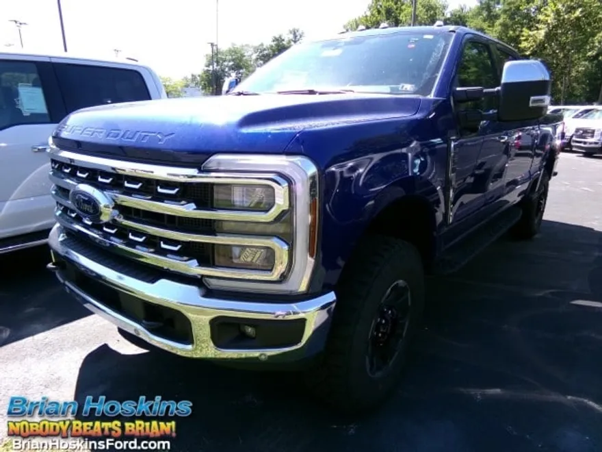 2026 Ford F-250 Lariat Tremor photo 1