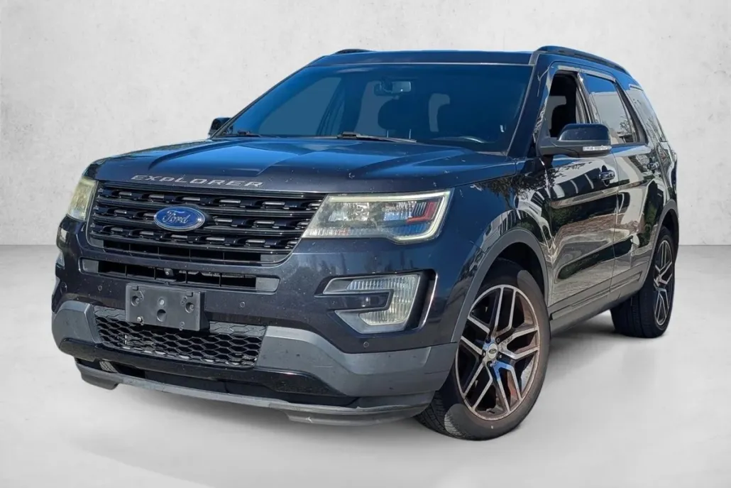 2017 Ford Explorer Sport photo 1