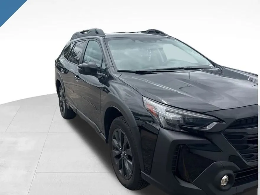 2023 Subaru Outback Onyx Edition photo 1