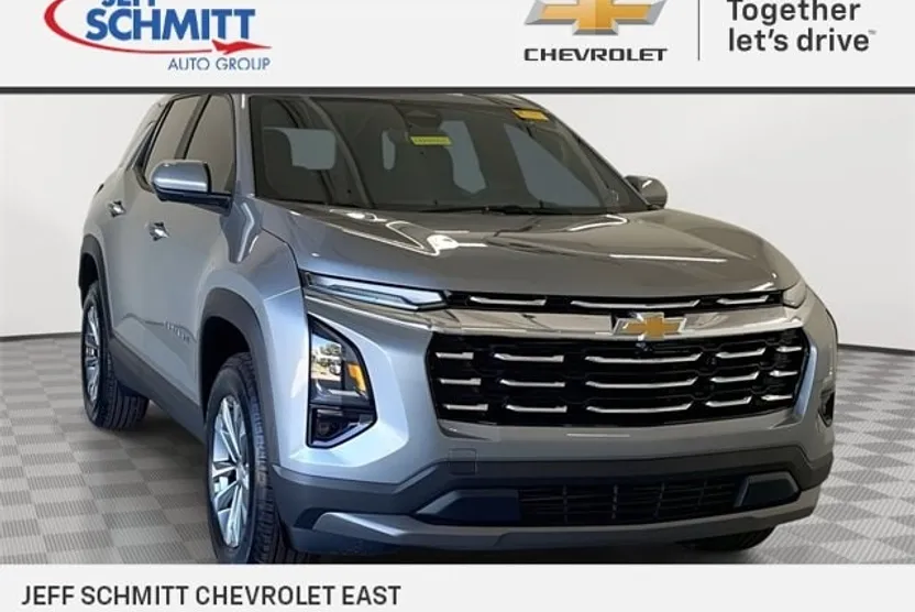 2026 Chevrolet Equinox LT photo 1