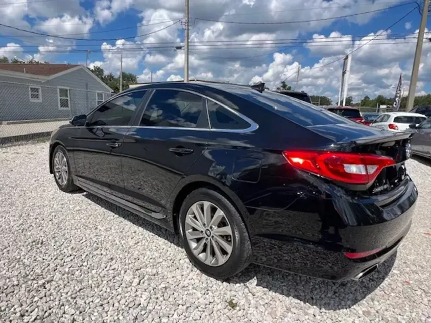 2015 Hyundai Sonata Limited Sport photo 1