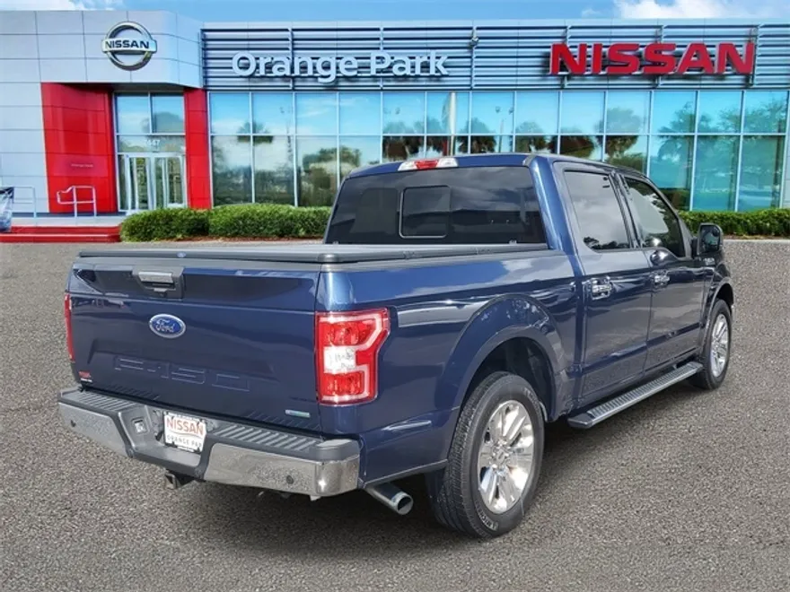 2019 Ford F-150 XLT photo 1