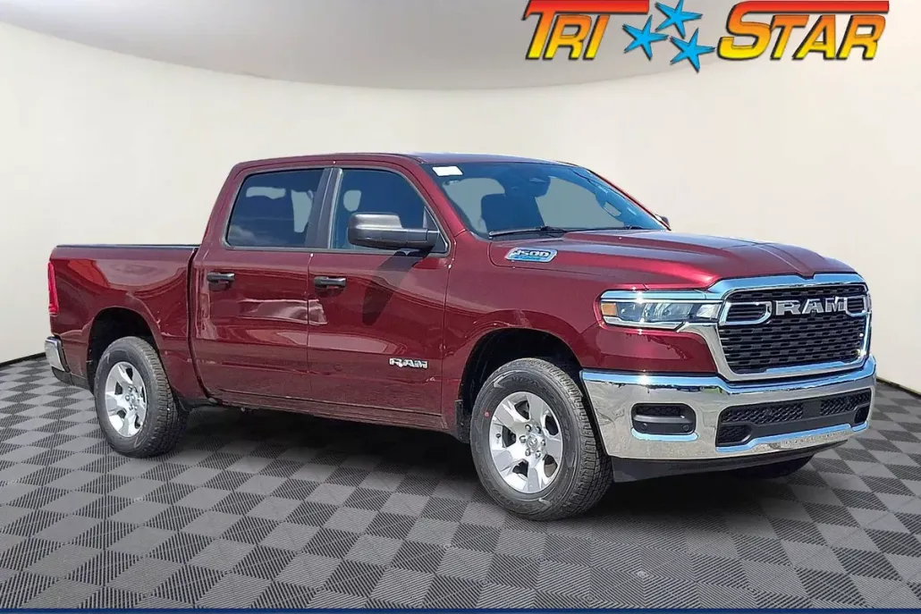2025 Ram 1500 Tradesman photo 1
