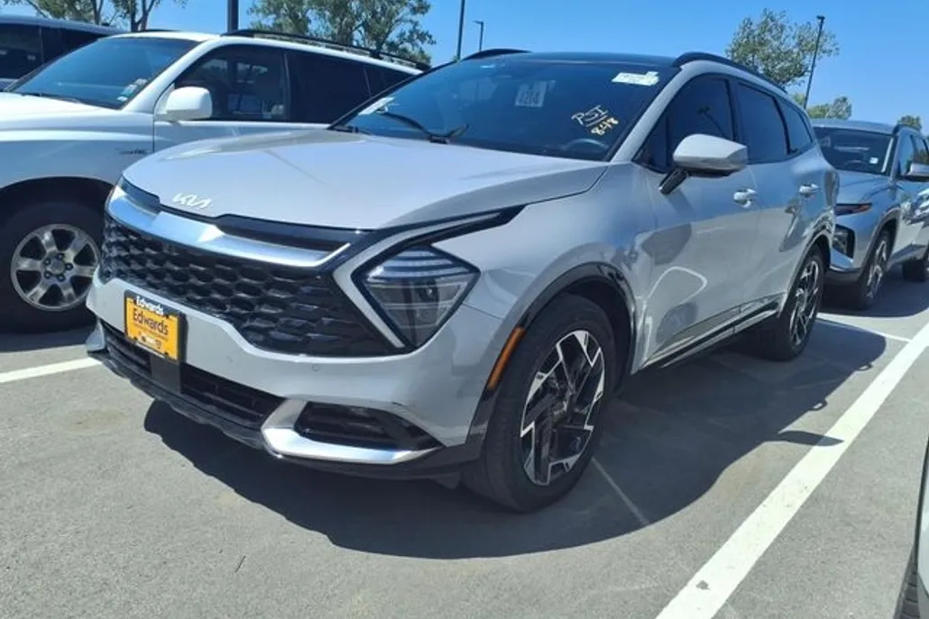 2024 Kia Sportage photo 1