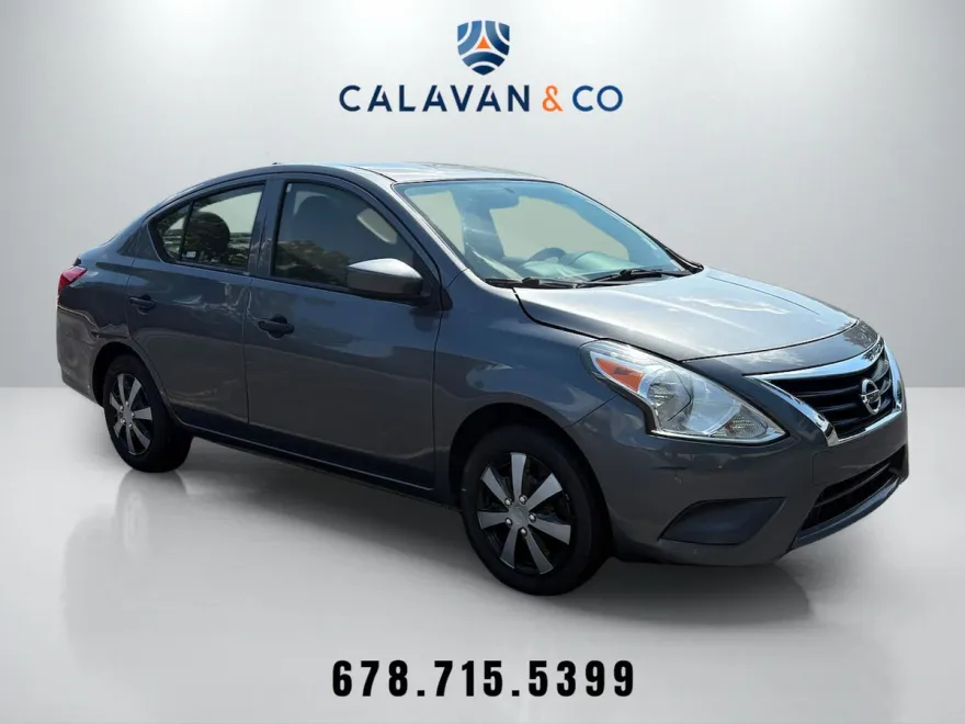 2019 Nissan Versa 1.6 S photo 1