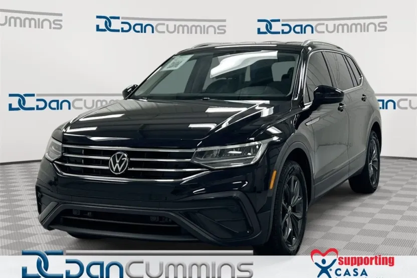 2023 Volkswagen Tiguan SE photo 1