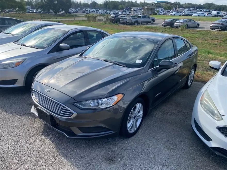 2018 Ford Fusion Hybrid S photo 1