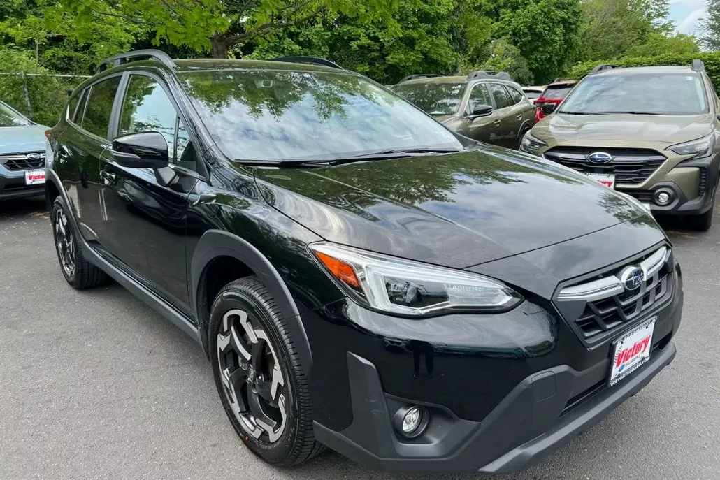 2022 Subaru Crosstrek Limited photo 1