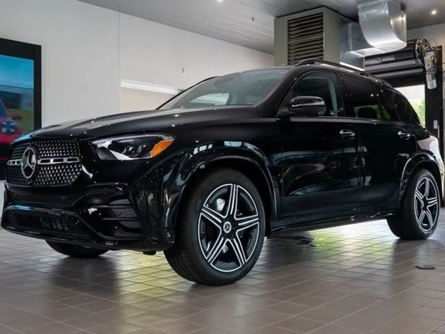 2026 Mercedes Benz GLE 450 4MATIC photo 1