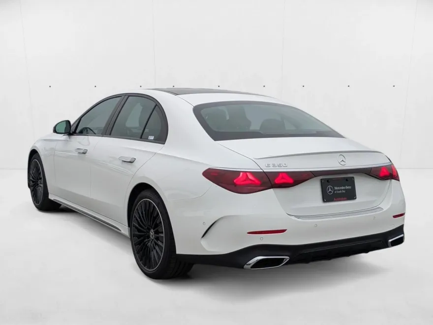 2026 Mercedes Benz E 350 Sedan photo 1