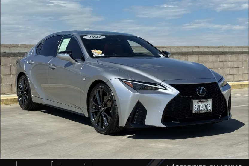 2021 Lexus IS 350 F SPORT photo 1