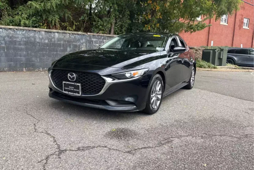 2021 Mazda Mazda3 2.5 s photo 1