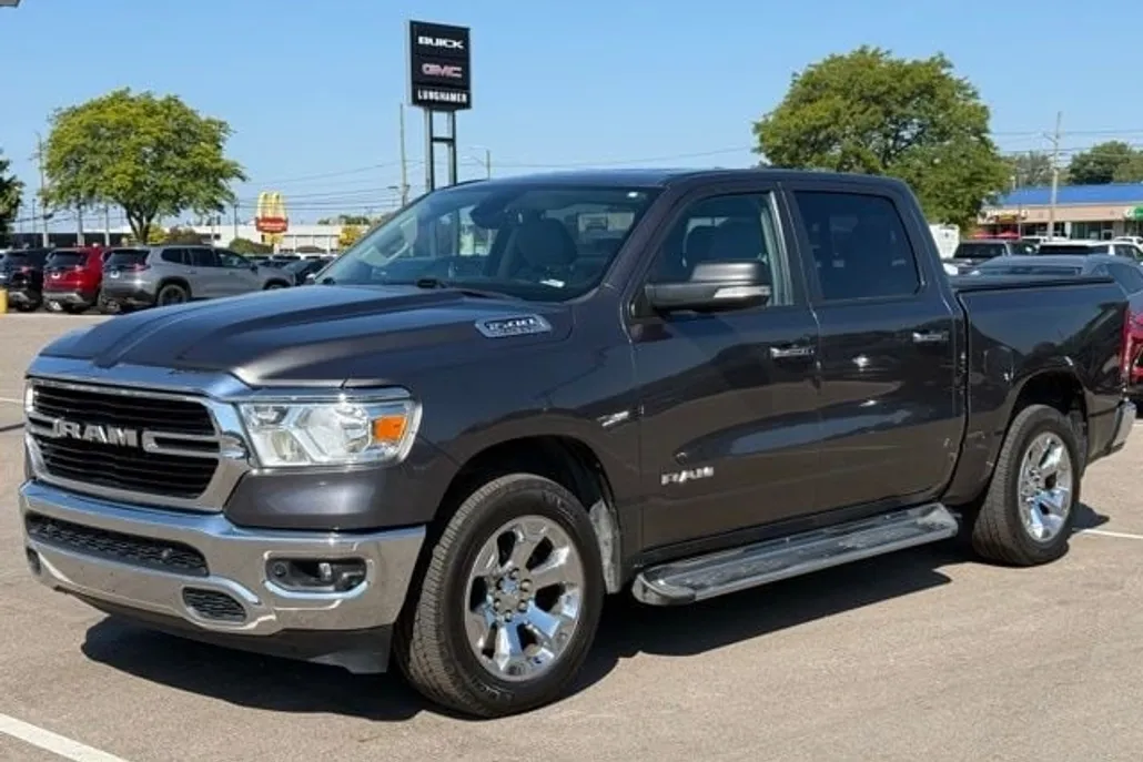 2020 Ram 1500 Big Horn photo 1