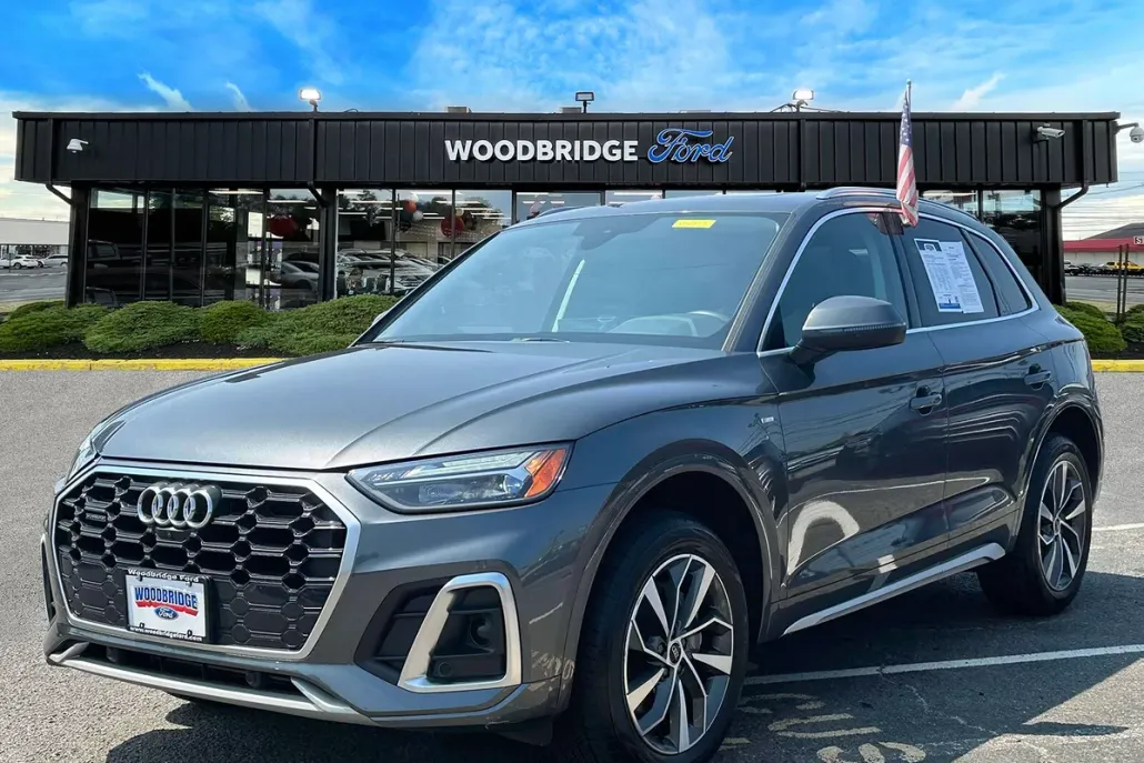 2023 Audi Q5 S line Premium Plus 45 TFSI photo 1