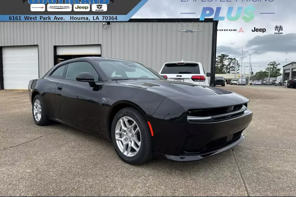 2025 Dodge Charger R/T photo 1