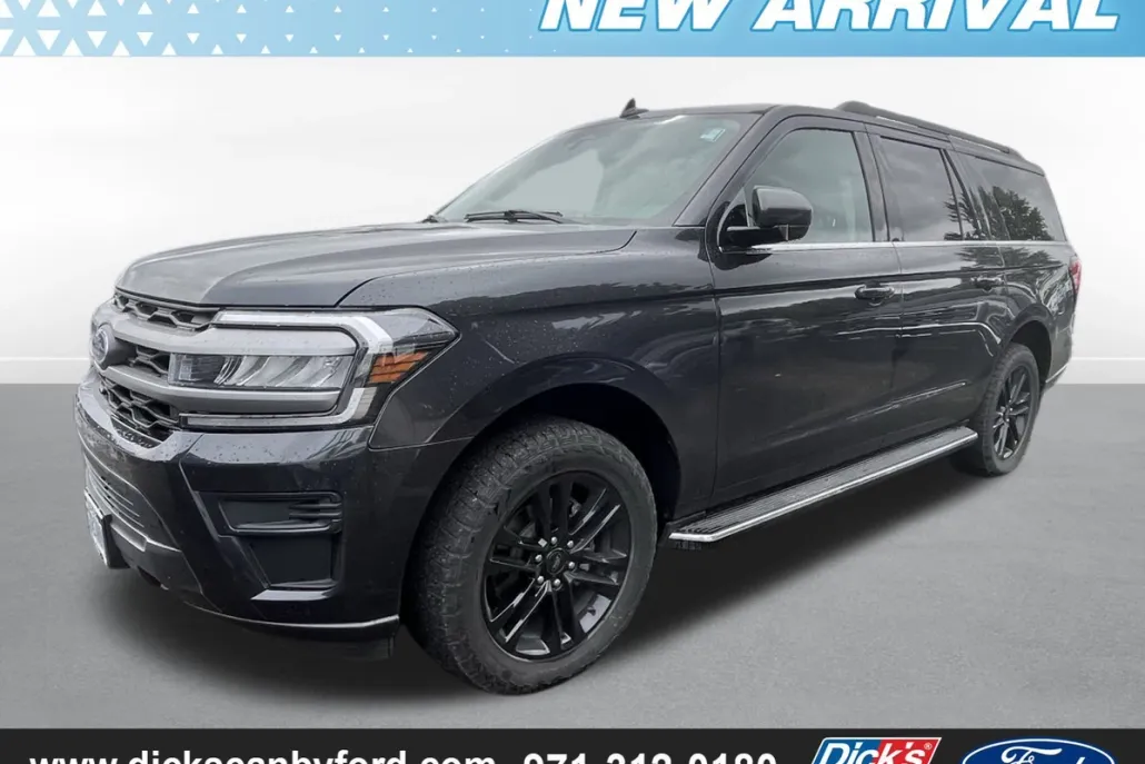 2023 Ford Expedition MAX XLT photo 1