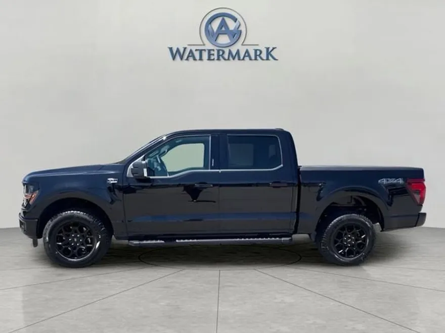 2024 Ford F-150 XLT photo 1