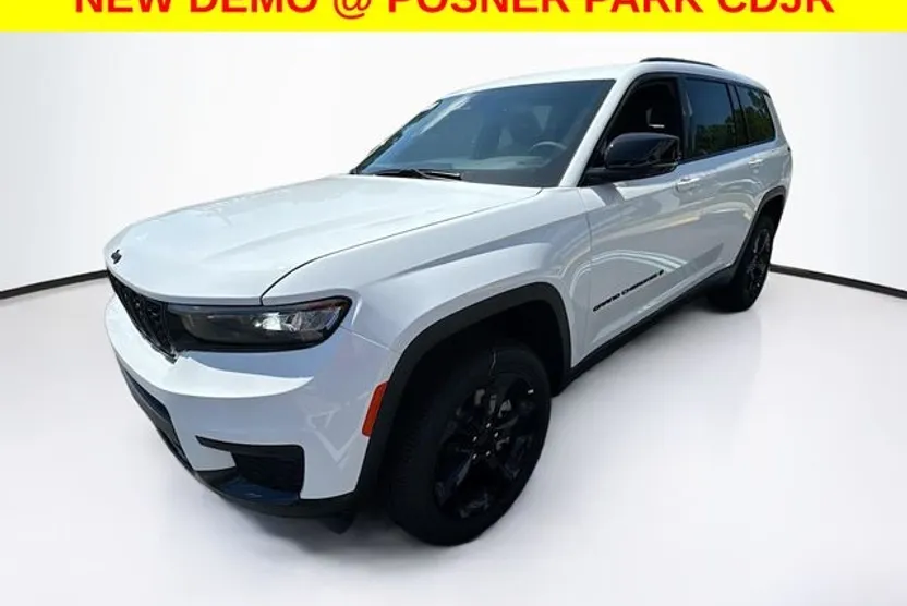 2025 Jeep Grand Cherokee Limited photo 1