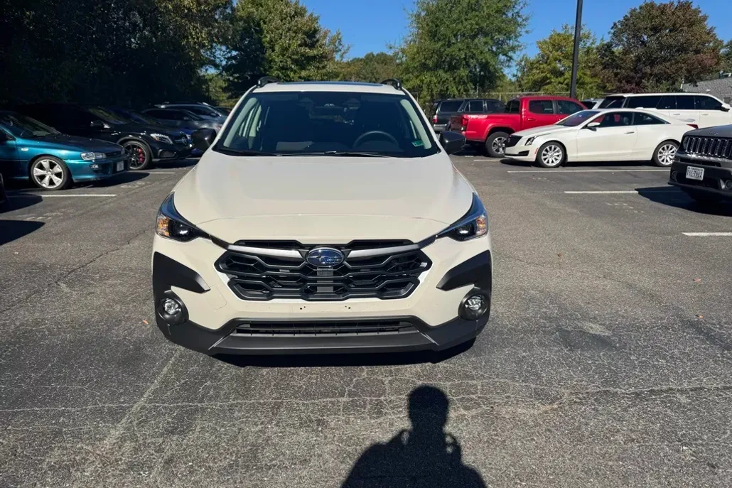 2025 Subaru Crosstrek Premium photo 1