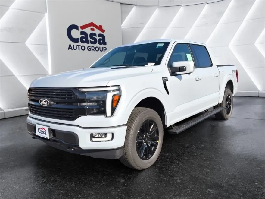 2025 Ford F-150 Platinum photo 1