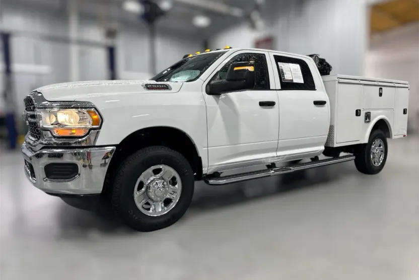 2024 Ram 2500 Tradesman photo 1